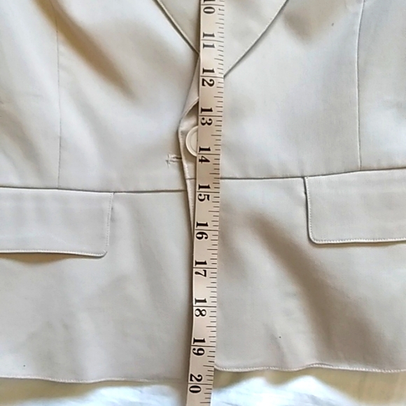 Top - Picture 4 of 5